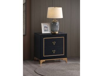 G006900 Nightstand