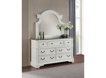 G02070 Dresser & Mirror