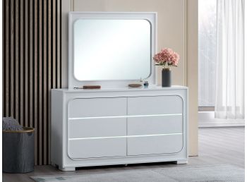 G08590 Dresser & Mirror