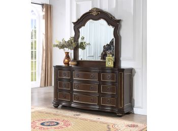 Paris Dresser, Cherry