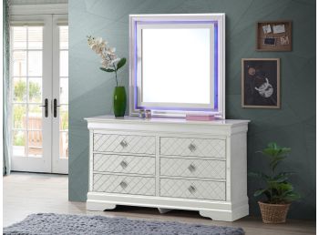 Verona Dresser, Silver Champagne