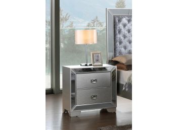 Hollywood Hills Nightstand, Silver Champagne